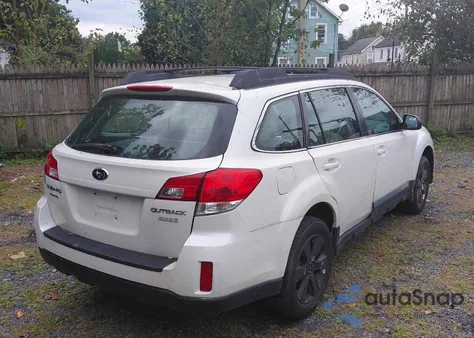 2012 Subaru Outback 2.5I z USA, uszkodzony, nr VIN 4S4BRBAC0C1211549